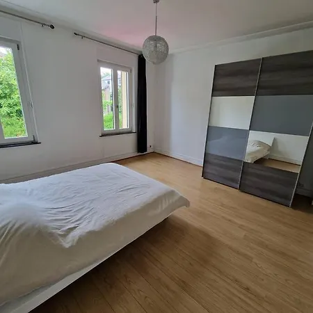 Alba Avec Piscine Et Villa *